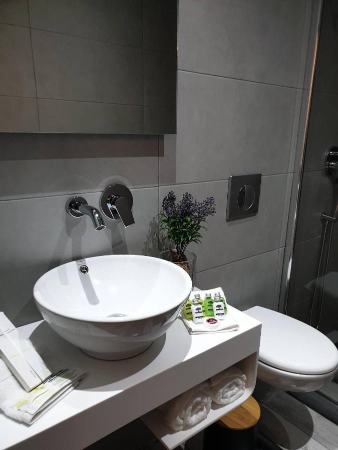 V-Suites Potos Exterior foto