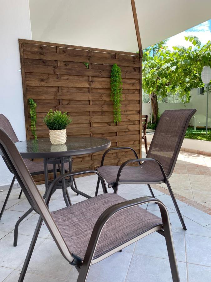 V-Suites Potos Exterior foto